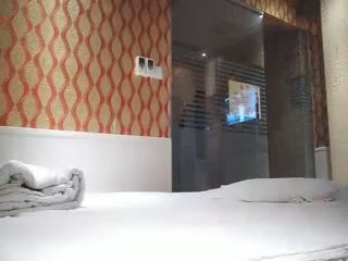 村长探花06-13洗浴中心一条龙