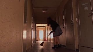 這人妻的誘惑您能拒絕嗎？住公寓同層樓被盯上的男人們。 深田詠美 DASD-653