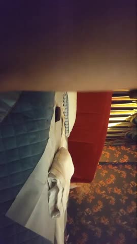 【91丶第一深情】会所大圆床技师服务，肉丝肥臀御姐，骑在身上调情，伸进内裤摸穴揉奶