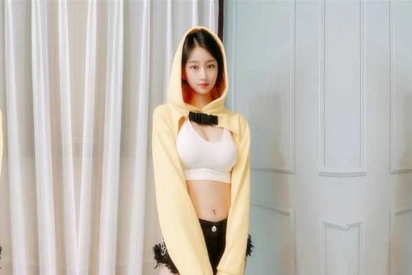 精品小少妇快乐过大年酒店偷情聊天打炮洗澡一条龙野鸳鸯激情一战香艳刺激收视登顶