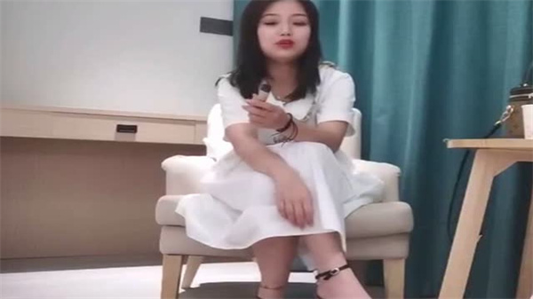 正规足浴店惊现巨乳高颜值美女！表哥约炮上门服务实录