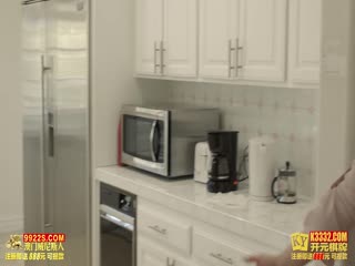 麻豆MDUS系列LAX-0022搭便车时的艳遇