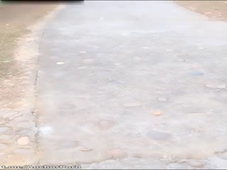 小母狗很骚哦 户外露出 野战