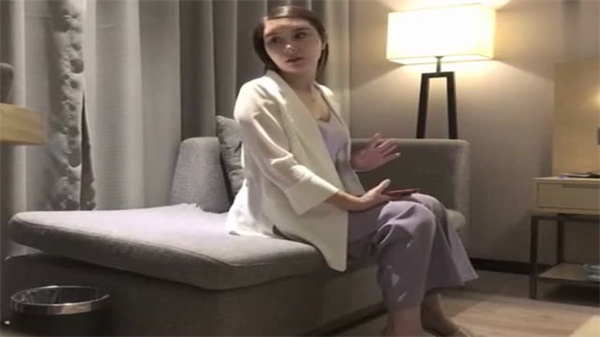 顶尖男爵驾临！全网探花极品美女全套伺候：深喉口交 毒龙钻舔肛，帝王级享受