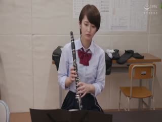 [中文字幕]FSET-860【密室閉じ込め】部活の先輩と夜の校舎に閉じ込められた…。