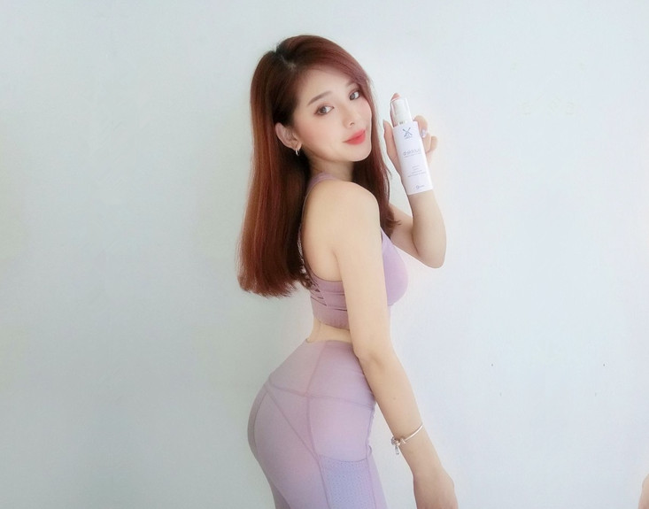 良家少妇你有没有给你老公舔过鸡吧今天给我好好舔我的龟头哇好爽对白淫荡刺激