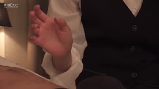 DVAJ-498把醉倒的後輩帶到飯店 整晚舔肉棒上癮的土氣OL川上 川上奈奈美