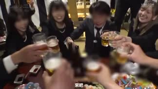 SDAM-051做法事時被7年未見的同學們灌醉輪姦的金髮喪服辣妹 環奈