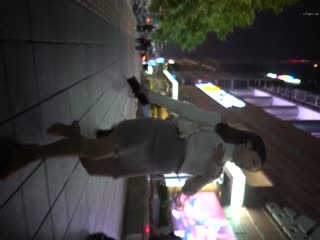 名门夜宴CD大师商场尾随偷拍几个气质颜值美女裙底手拿饮料网红脸小姐姐和同学逛街！外纯内骚！吊带裙配骚丁