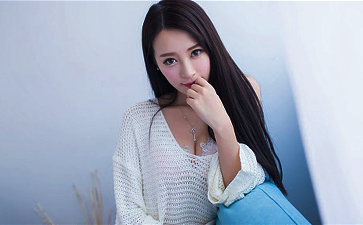 国产骚妹子小性奴张开双腿求主人填满淫话连连天天和男友操逼拍片