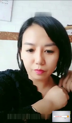 廣西養生館偷拍開直播!!這大爺想摸奶子只好多付錢!