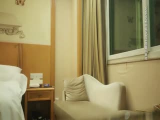 两个人搞你受不受的了，吊带长裙小姐姐返场，叫上小伙伴加钱3P激情，前面口后面操，按着后入搞得小姐姐要哭