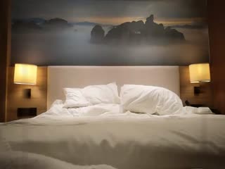 小宝寻花颜值不错蓝衣长腿返场妹子骑脸舔逼口交特写穴上位骑乘猛操