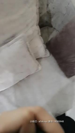 勾搭女经理