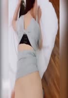 以前同班校花做外约还不操翻