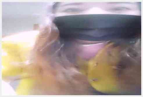 饥渴少妇商城户外勾引帅哥开房啪啪叫声太骚了