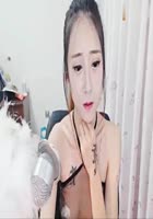 叶美骚逼被插的超肿甜喊上我