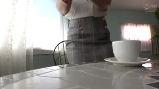 現役小學教員 隱藏變態角色扮演人妻 奧川流希乃33歳 AV出道 DTT-047