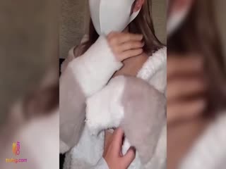 核弹重磅！最近疯传神似抖音纯欲天花板井川里予不雅视频 樱桃小嘴吞食大肉棒