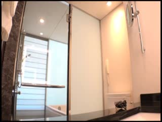 zhongwen261ARA-368 【ミラクル豊乳】20歳【ドM美少女】みれいちゃん参上！劇団に所属する彼女の応募理由は『生活費が無いんです…これはもぅ脱ぐしかないなと…』貧困に喘ぐ彼女は【Gカップ巨乳】胸は富裕層！とにかくちょっとの刺激で【大量潮吹き】敏感にも程がある【全身性感帯娘】胸揺れ暴れる劇団員のイキまくりSEX見逃すな！