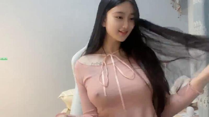【無碼中文字幕】【宇宙无敌超级清纯美少女】终于下海了，颜值秒杀各路网红，齐逼短裙黑丝美腿美臀