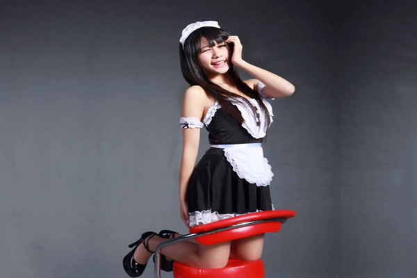 五星级酒店猛男骚逼的激情碰撞网红脸魔鬼身材美女淫乱一夜销魂