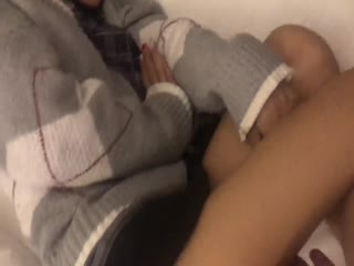 【MJ】80斤的超短裙银行小妹，身材苗条，腰肢盈盈可握，迷后被脱衣随意玩弄，大幅度摆弄出各种风骚姿势，附照22P