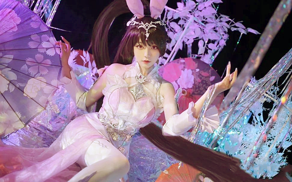极品淫荡女友小语Cosplay斗罗大陆小舞被哥哥第⑤魂技霸王屌后入美穴这样的小舞你喜欢吗