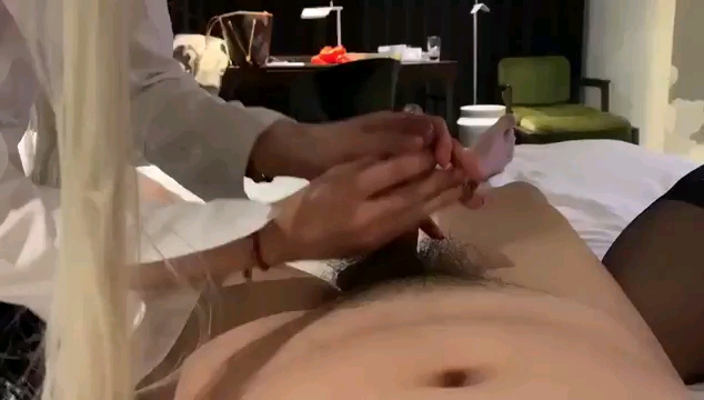 SPZ-1081可以做到什麼程度！？亞洲美容店的姊姊 內褲都陷入美臀內