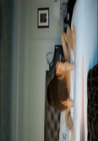 有钱老板看上美女模特给钱就能搞