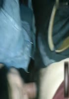 开着奥迪停在路边车里做爱