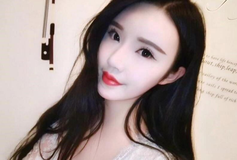 高质量外围妹子身材样貌俱佳啪啪沙发调情一番洗完澡口交猛操真是钱不白花