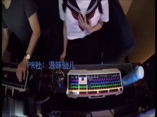 浪味仙儿之网吧探险记包房勾引屌丝男首次大尺度露嫩逼美穴