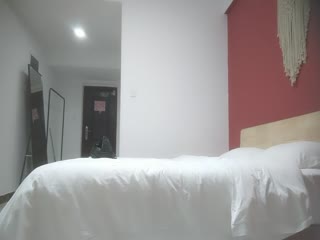 重金忽悠足浴店良家酒店开房啪啪舔穴狂魔进攻鲍鱼少妇高潮尖叫不断享受其中真快活