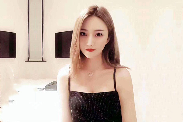 台湾女色诱房东遭疯狂输出