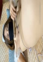 长发妹子身材苗条床上情趣自摸逼逼