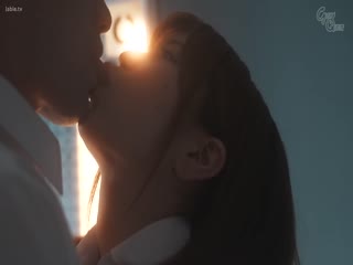 GVH-467 隣のクラスの巨乳J系は噂によると留年しているヤリマンで放課後に言い寄るとヤラせてくれるらしい 月乃雛