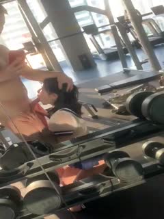 健身房操逼 1
