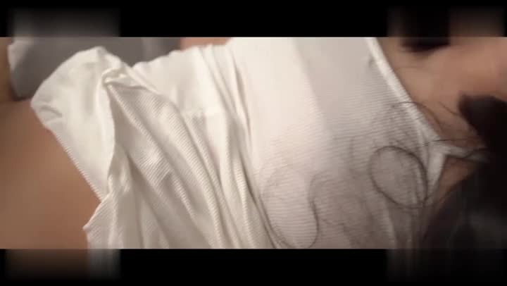 STP24147 【钻石级推荐】果冻传媒91制片厂精制新作《坠欲》饥渴熟女乱伦亲侄儿 高潮之际惊现偷窥者 妖娆女神董欣STP24147 new