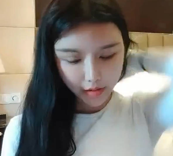 新一代女探花啪啪双飞第二场