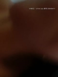 真实刺激母女双飞老母亲60女30惊呆你的眼球，家庭伦理变态大剧，为了钱真是豁出去了，高清源码录制.