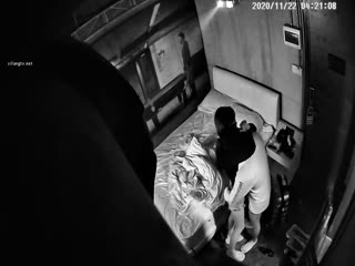 酒店偷拍系列-美腿小姐姐与男友啪啪!