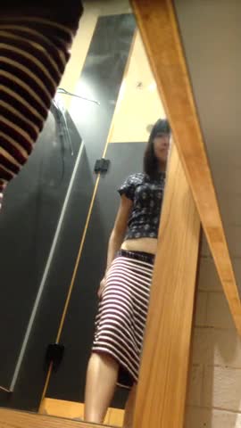 国产精选换衣间偷拍系列真实露脸67