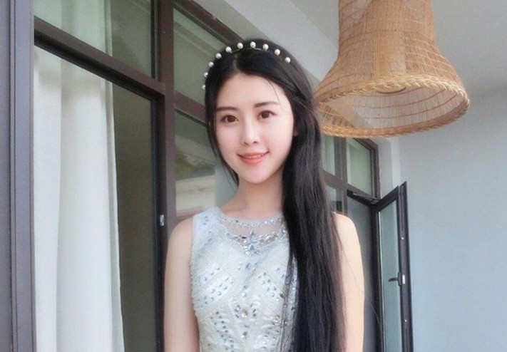 酒店约炮性感黑丝美少妇高清露脸完整版