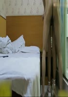 美女居然让男友捅菊花