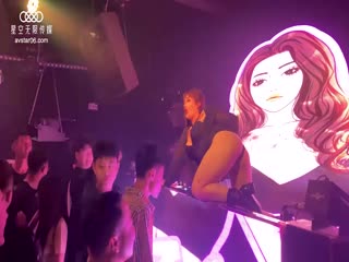 卧槽了了DJ，上她需要20万，迷奸只需一包药