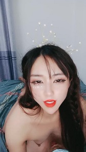 红唇女神女上位和强壮鲜肉男友做爱爆操02