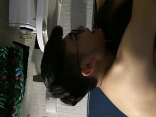 把宿醉初恋女同学带到酒店来场回忆炮嘴上说着不让搞还是翘美臀迎接j8猛操无套冲刺内射