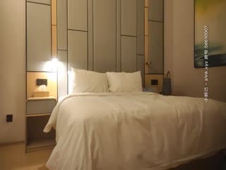 [主播探花] 2021-04-10 文轩探花04-10极品翘臀美女