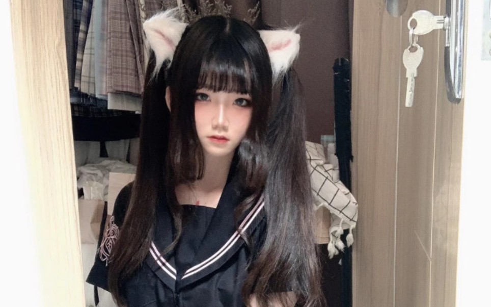 抖音网红福利姬野餐兔动感DJ摇臀摆跨